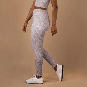DYI Yoga Printed Signature Tight Delicate Dot Taupe